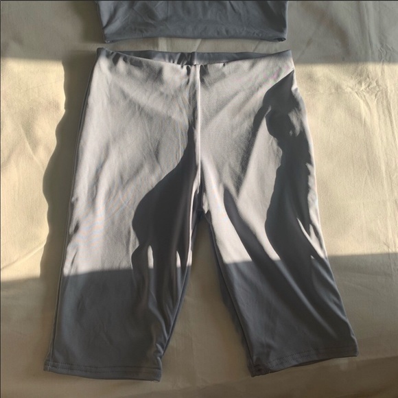 Crop Top and Biker Shorts Set 2 4 - Picture 3 of 6